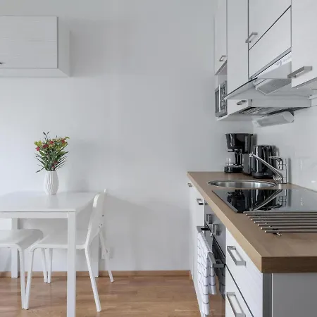 Apartment Kotimaailma - Koulukatu 21